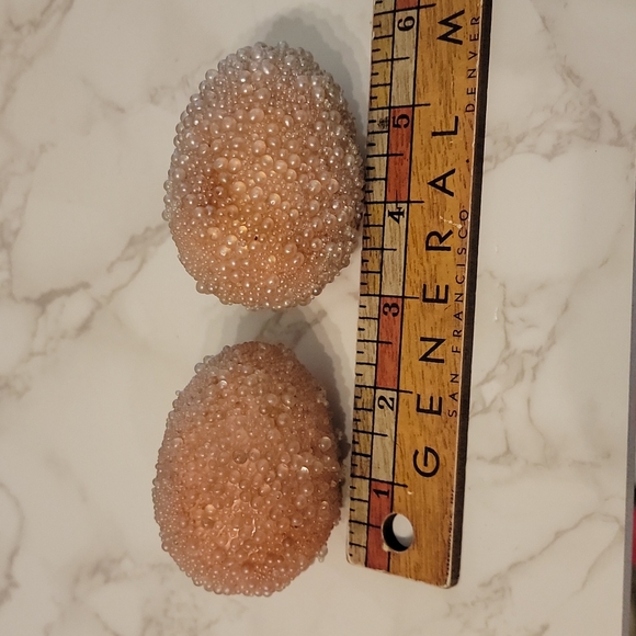 Vintage embellished Pink Easter Eggs - Picture 5 of 7